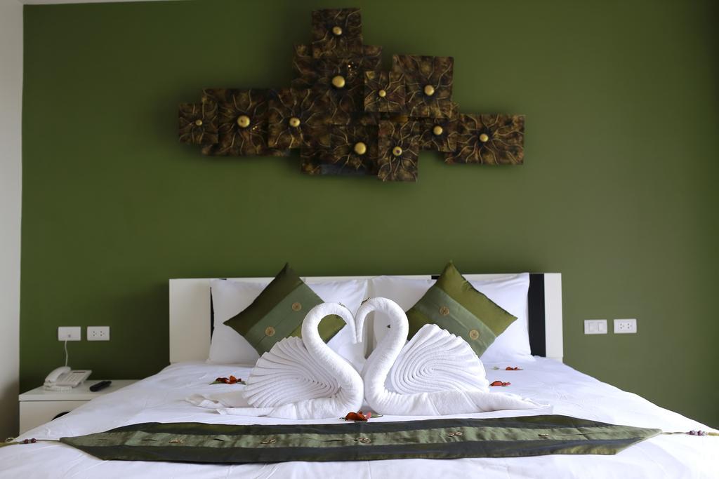 G Penthouse Villa Phuket Bagian luar foto